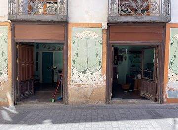 spain/toledo/casco-historico/shop/toledo-antiques