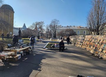 bulgaria/sofia-region/shop/antique-and-artisan-fair