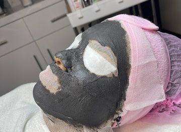 cabo-verde/santa-luzia/shop/maddie-tavares-beauty-boutique