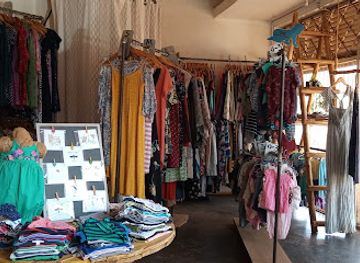 uganda/jinja/shop/urban-onyx