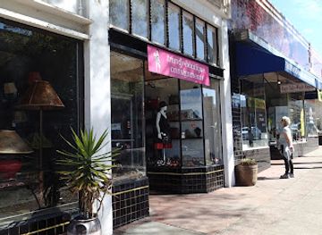 california/berkeley/shop/trendy-boutique-consignments