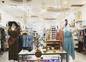 california/palm-springs/shop/prickly-pear-boutique