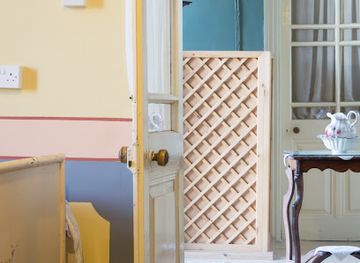 cyprus/machairas-mountains/shop/bee-embroidery-museum