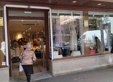 spain/seville/triana/shop/zaza