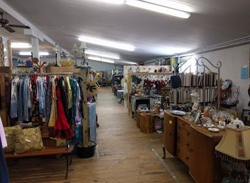 Levee Street Market Place