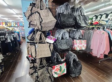 south-carolina/myrtle-beach/shop/five-emporium