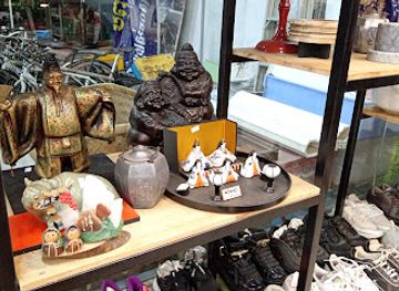 cambodia/kampong-cham/shop/sakura-recycle-shop-kampong-cham