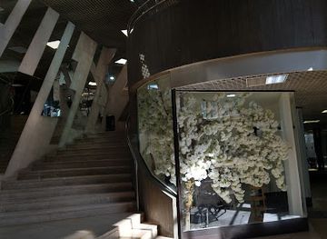 portugal/porto/foz-do-douro/shop/foz-shopping-mall