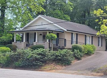 north-carolina/hickory/shop/the-sally-company