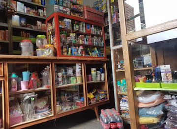 argentina/quebrada-de-humahuaca/shop/cairo-s-drugstore