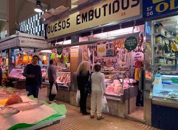 spain/barcelona/shop/mercat-de-montserrat