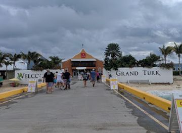 turks-and-caicos-islands/grand-turk/shop/grand-turk-liquors