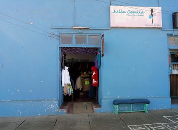 chile/pichilemu/shop/julia-camila