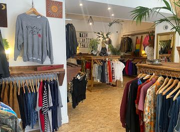 ireland/waterford/shop/the-vintage-factory