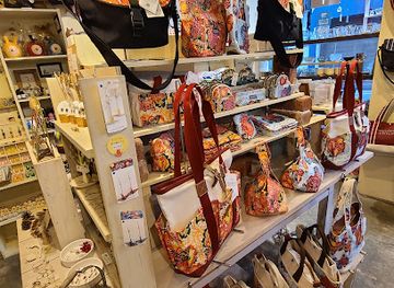 japan/okinawa/shop/okinawa-wind