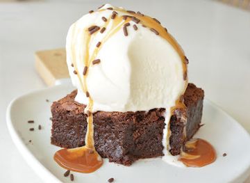 paraguay/ypacarai-lake/shop/robinson-bakeshop