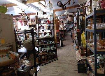 mississippi/the-tombigbee-prairie/shop/45-flea-market-and-antiques