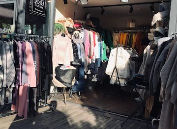 lithuania/palanga-beach/shop/velvet-o-butikas