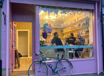 united-kingdom/sheffield/endcliffe-park/shop/the-stylists-lifestyle-store-coffee