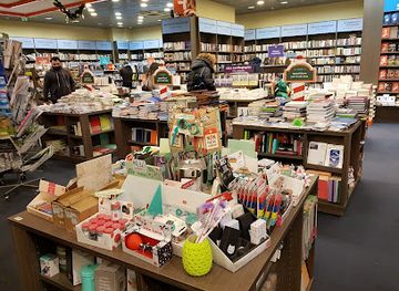 greece/volos/shop/public