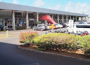 mauritius/riviere-du-rempart/shop/riverside-shopping-centre
