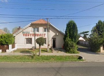 hungary/southern-transdanubia/shop/boroka-vegyesbolt-es-trafik