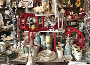 mississippi/the-hills/shop/side-alley-gifts