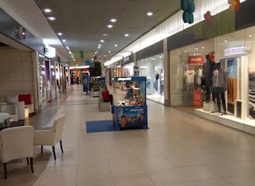 switzerland/neuchatel/shop/maladiere-shopping-mall
