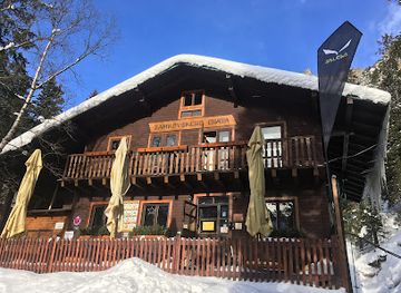 slovakia/high-tatras-national-park/shop/zamkovskeho-chalet