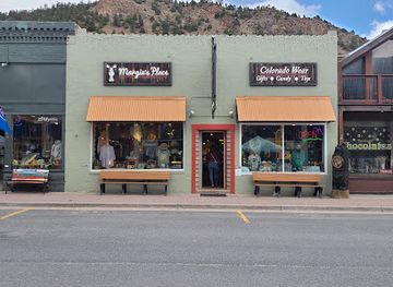 colorado/sawatch-range/shop/margie-s-place