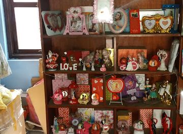 nepal/bhaktapur/shop/b-s-gifts-shop-with-stationery