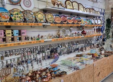 israel/jaffa/old-jaffa/shop/gift-time-souvenirs-from-israel