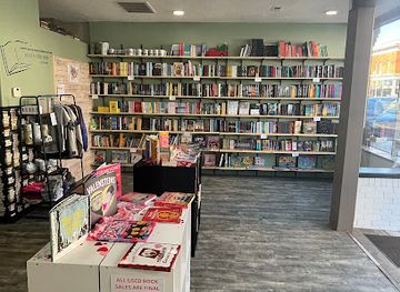 wyoming/laramie/shop/blue-mountain-bookstore