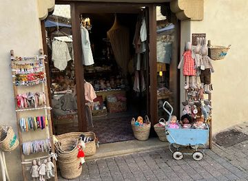 france/luberon/shop/le-petit-gris-piedra