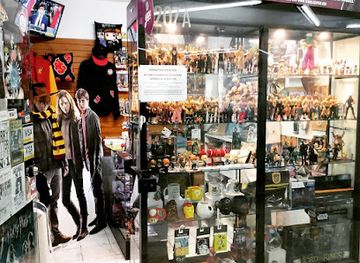 peru/lima/san-miguel/shop/crazy-stuff