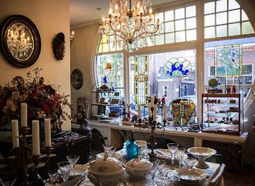 netherlands/friesland/shop/emmakade-antiek