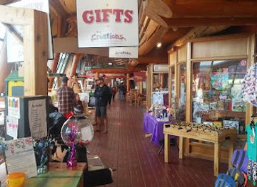 idaho/sandpoint/shop/cedar-street-bridge-public-market
