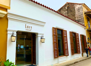 colombia/amazonas-department/shop/lucy-jewelry