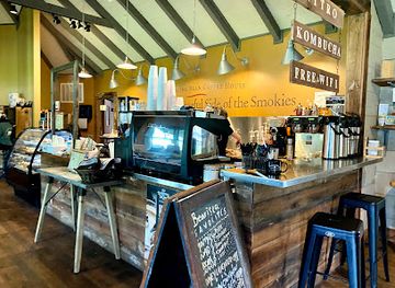 tennessee/cades-cove/shop/the-dancing-bean