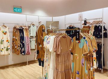 singapore/orchard-road/shop/the-closet-lover