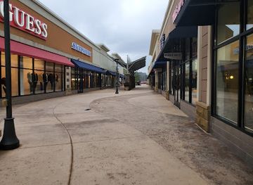 The Shops of Grand River