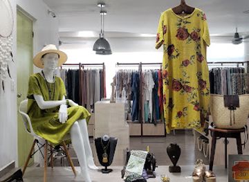 mexico/puerto-vallarta/marina-vallarta/shop/playa-maria-boutique-crafts