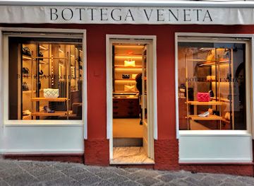 italy/capri/shop/bottega-veneta-capri