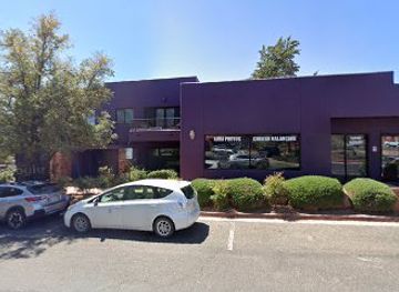 arizona/sedona/shop/sedona-small-boutiques