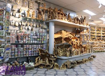 israel/bethlehem/shop/lama-brothers-souvenir-store