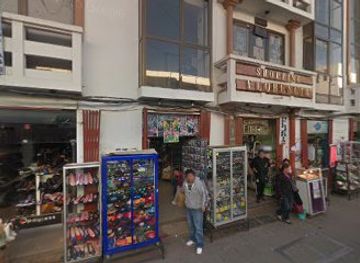 bolivia/sucre/historic-center/shop/shopping-florencia