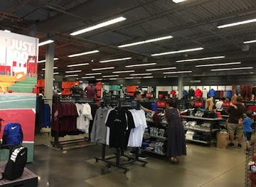 massachusetts/merrimack-valley/shop/nike-factory-store-merrimack