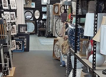 arkansas/crowley-s-ridge/shop/simplicity-home-store