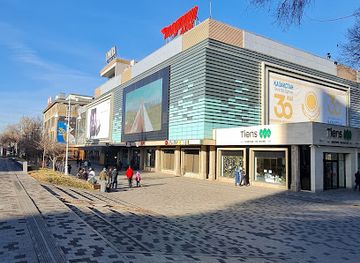 kazakhstan/big-almaty-lake/shop/tsum