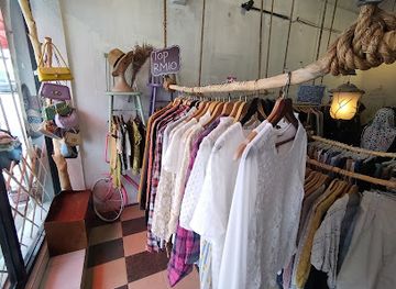 malaysia/ipoh/shop/empatkakak-ladies-thrift-shop-ipoh